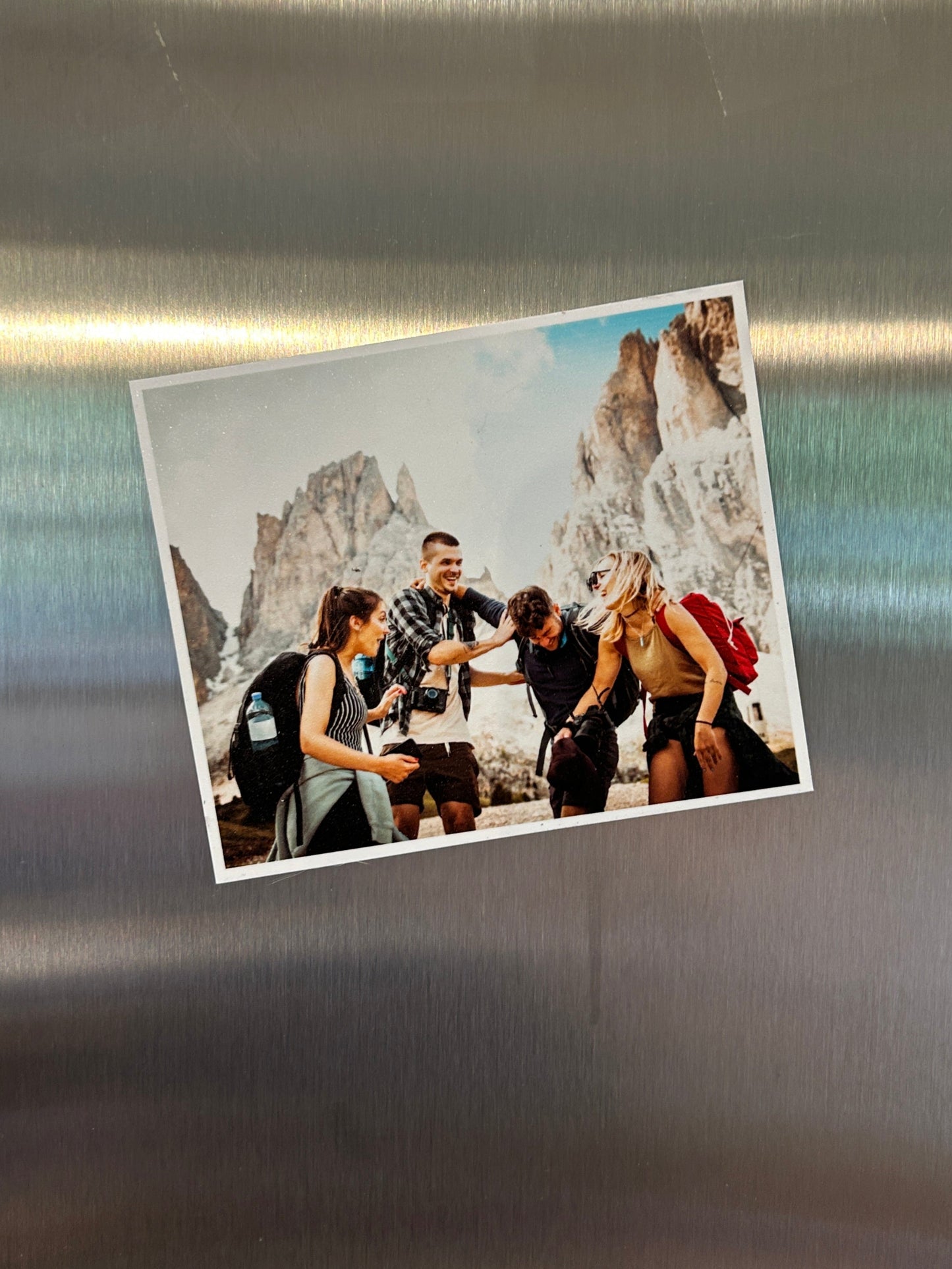 Vinyl photo magnet